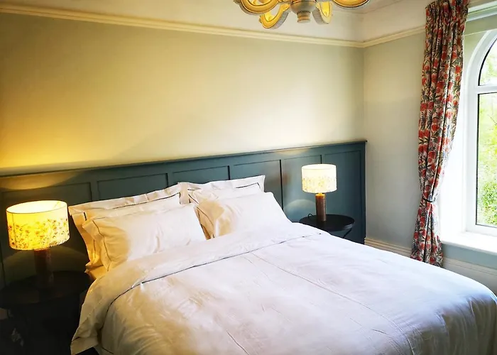 Bed & Breakfast Kell House 4*
